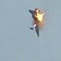 Avion pao u dvorište kuće Četiri osobe povređene (video)