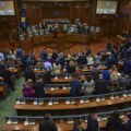 Kurtijeva stranka tražila tajno glasanje: Konstitutivna sednica u Prištini prekinuta deveti put