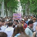 U Zagrebu organizovana Parada ponosa, učesnici kritikovali povratak obaveznog služenja vojnog roka