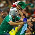 MUNDIJAL UŽIVO: Lepa Brena i Tramp, Iran stupa na scenu