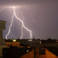 Hladni front stiže u region! Sprema se snažno nevreme: Očekuju se olujni vetar i grmljavina, a moguća i još jedna opasna pojava…