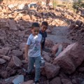 Druga noć pod ruševinama u Maroku, spasioci traže preživele