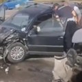 Brutalni sudar na Obrenovačkom putu Vozila potpuno uništena (VIDEO)