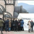 Potpisivanje peticije: Ogroman odziv Srba sa severa Kosova i Metohije za smenu Kurtijevih nelegalnih gradonačelnika (foto)