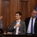 BRNABIĆ se oglasila posle izbora za predsednicu Skupštine: Velika čast i obaveza da nastavim da radim za dobrobit Srbije i…