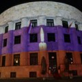 U Banjaluci odjeknule sirene u 19.55, Palata RS u bojama ruske zastave