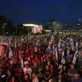 Protesti u Izraelu: Hiljade ljudi na ulicama zatražilo od vlade da postigne dogovor o taocima: "netanjahu je sramota!"
