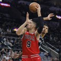 Nikolu hoće da oteraju, a on ređa dabl-dablove u NBA: Navijači Zvezde ga zovu, njega čeka selidba u Americi!