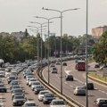 Beograd je u kolapsu; Saobraćaj mili, tramvaji stoje... FOTO