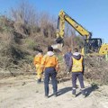 Kolaps saobraćaja na putu ka Sremskim Karlovcima zbog odrona kod Puckaroša