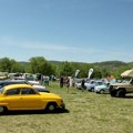 Na Zlatiboru održana revijalna vožnja oldtajmera u okviru Međunarodnog festivala sportskog filma