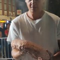 Goran Mitić i ove godine napravio najveću pljeskavicu iz ruke