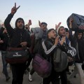 Езгзодус Палестинаца не стаје: Око 450.000 људи побегло из града Газе