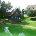 Usvojena uredba o iznosu boravišne takse, raspon takse od 90 do 240 dinara