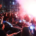 Slavlje na ulicama širom Srbije: Kako građani slave pobedu Studentske liste (VIDEO)