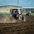 Država daje nove subvencije, stiže i do 63.000 dinara po hektaru! Novi konkurs za poljoprivrednike, rok do 25. avgusta