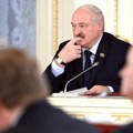 Lukašenko upozorava na ‘ekstremizam’, poziva na oružane patrole