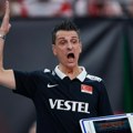Selektor Srbije se putem društvenih mreža izvinio navijačima zbog očajnog izdanja tima
