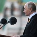 Putin na Paradi u Moskvi: "Nikada nećemo pristati na revizionizam s pokušajem da se krvnici opravdaju"