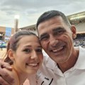 FOTO „Voli te ćalac“: Emotivni Dragutin Topić na poseban način objasnio Angelinin uspeh