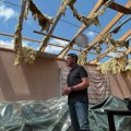 Strašno nevreme pogodilo Gornji Milanovac: Oluja nosila crepove sa krovova, oštećene kuće i pomoćni objekti - velika…