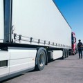 Udruženja transportera tereta nastavila blokade graničnih prelaza, prolazi samo određena roba