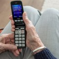 Nema više SMS poruke kad novac legne? Pojedine banke gase staru naviku klijenata: NBS objasnila da li imaju pravo na to