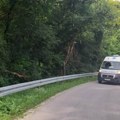 Tragedija kod Ivanjice: Otišao da seče drva i prestao da se javlja na telefon, sin krenuo za njim i zatekao užas