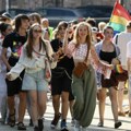 Prajd u Beogradu: Učesnici krenuli u šetnju iz parka Manjež