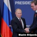 Razgovor Vučića i Putina: Kremlj energentima može da pomogne Vučiću, kaže Stradner
