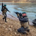 Italijanski vojnici u sastavu Kfora sproveli amfibijsku obuku na jezeru Gazivode