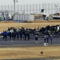 Pokrenuta istraga sudara dva aviona na aerodromu u Tokiju u kom je petoro stradalo