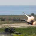 Žestok napad na Krim: Delovi raketa padali na plažu, ljudi u panici bežali, raste broj mrtvih VIDEO