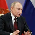 Putin: Ruska flota se popunjava brodovima sa savremenim naoružanjem