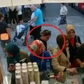 (Video) Drama u Sarajevu: Turisti opljačkani dok su kupovali sladoled, kamera sve snimila