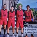 Dok je ekipni sport u Pirotu zastao, Pirot 3x3 postao je pravi promoter našeg grada! Da li će naš tim igrati na Mastersu u…