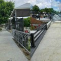 “Komunalac” uređuje staze u novom delu Svetoilijskog groblja, u starom delu staze zapuštene