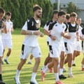 Zvanično počele pripreme fudbalera Partizana, crno-beli već ujutru putuju na Zlatibor