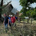 U ovom gradu u Srbiji proglašena vanredna situacija zbog nevremena: Oštećena elektromreža, stradali krovovi kuća