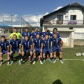 Serija nastavljena, četvrta čista pobeda! Mister Kavani ponovo evro gol! Bravo "ćilimari"!