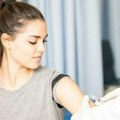 ‘Zašto sada mogu i odrasli’: Najčešće sumnje u HPV vakcinu