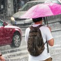 RHMZ izdao čak dva upozorenja: Očekuju se pljuskovi sa grmljavinom, ovaj deo dana biće najkritičniji