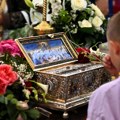 Pojasu Presvete Bogorodice poklonilo se više od pola miliona vernika