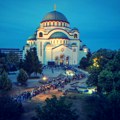 Srbi su makar navikli da čekaju u redovima…