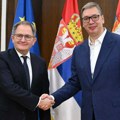 Vučić sa predstavnicima EBRD-a: Raduje odluka o formiranju regionalnog centra u Beogradu