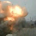 Razorna snaga ruske H-101: Trenutak kada je raketa pogodila ukrajinski objekat (video)