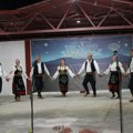 Svečano otvoreno "Zvezdano Zdravinje"! Folklor, muzika i tradicija u porti Crkve Svetog Đorđa u Kruševcu (foto)