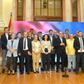 Pištaljke i zvižduci u Skupštini Srbije: Opozicija ometala rad, traži parlamentarne i beogradske izbore