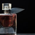 Deluje kao afrodizijak: Ovaj parfem privlači muškarce kao magnet, neće vam odoleti!