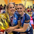 Šampionke goste crveno-bele